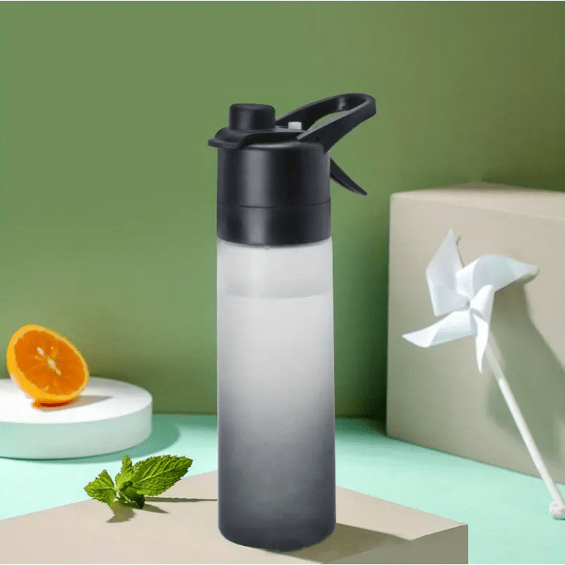 650ml Sports Water Bottle with Spray